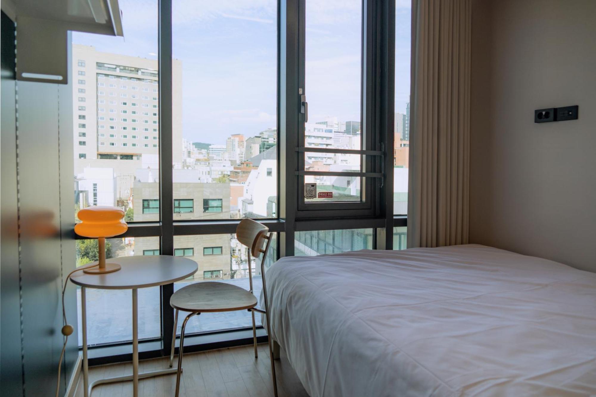Local Stitch Creator Town Seogyo Hotel Seoul Room photo