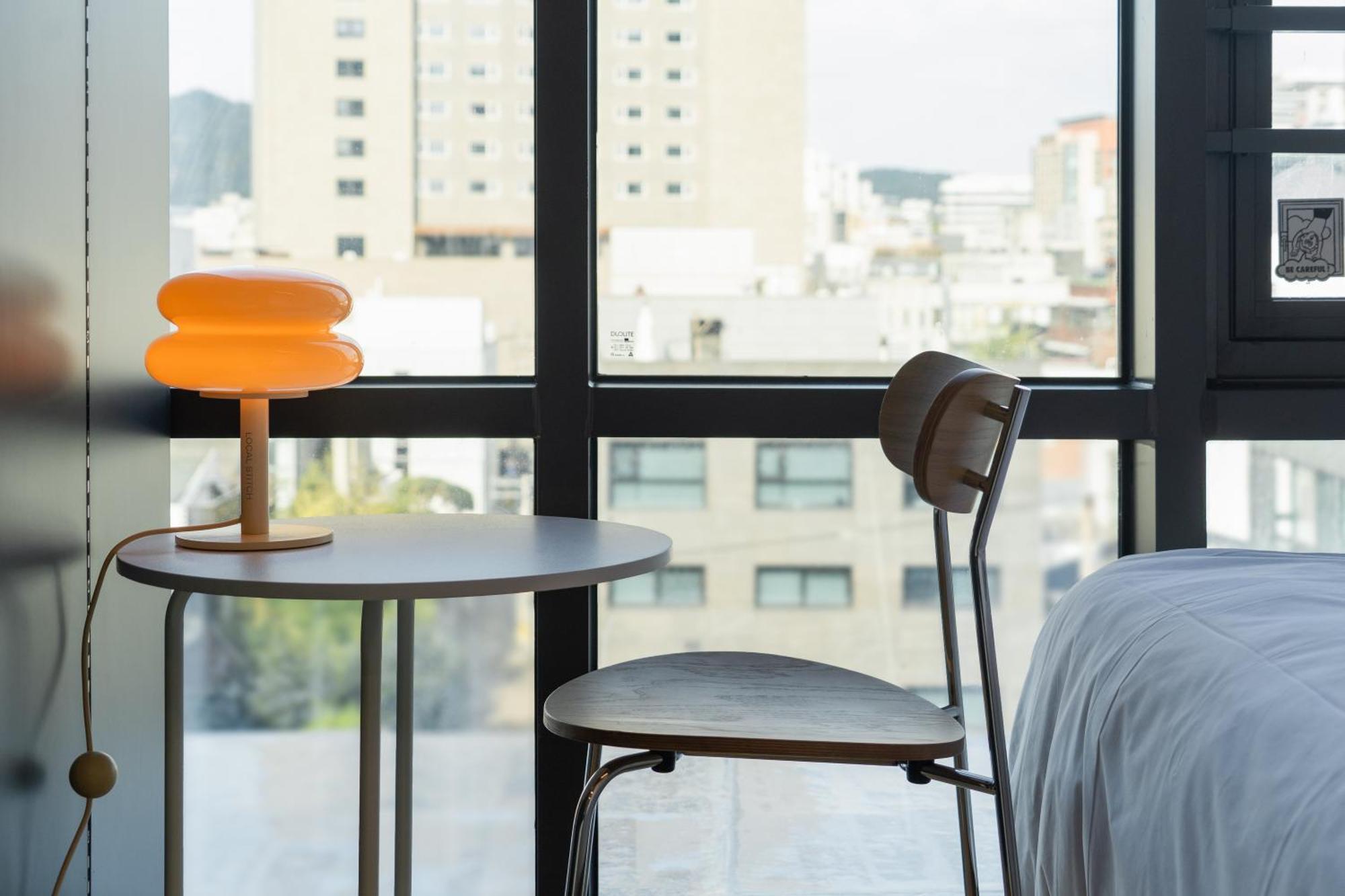 Local Stitch Creator Town Seogyo Hotel Seoul Room photo